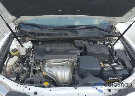 2011 Toyota Camry Base z USA, uszkodzony, nr VIN 4T4BF3EK9BR217224